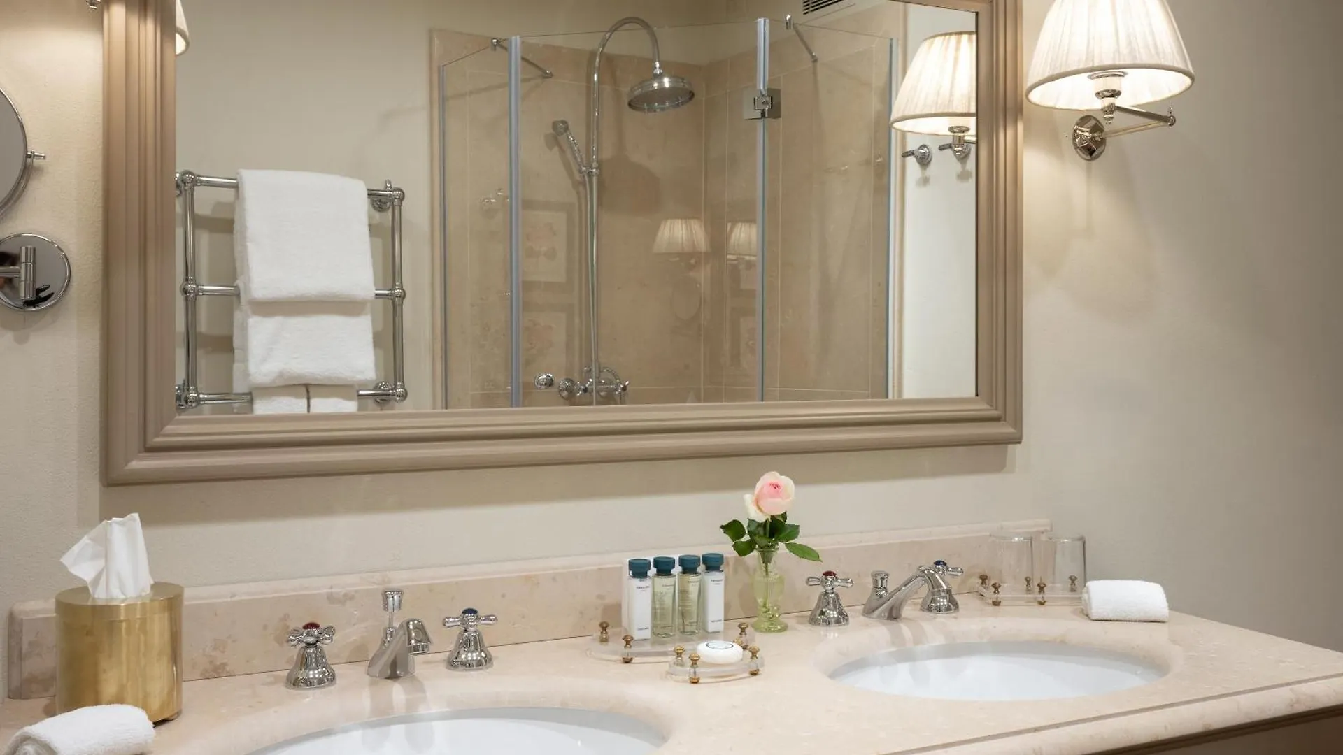 ***** Hotel Il Borro Relais & Chateaux San Giustino Valdarno Italy