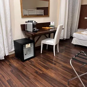 Moderno Hotel